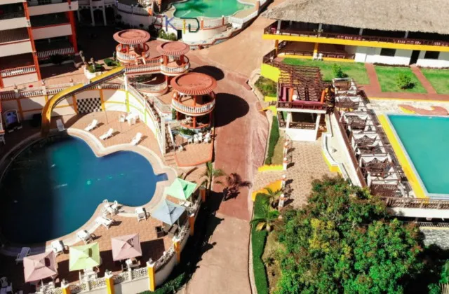 Hotel Green View Piedra Blanca Boano Republique Dominicaine